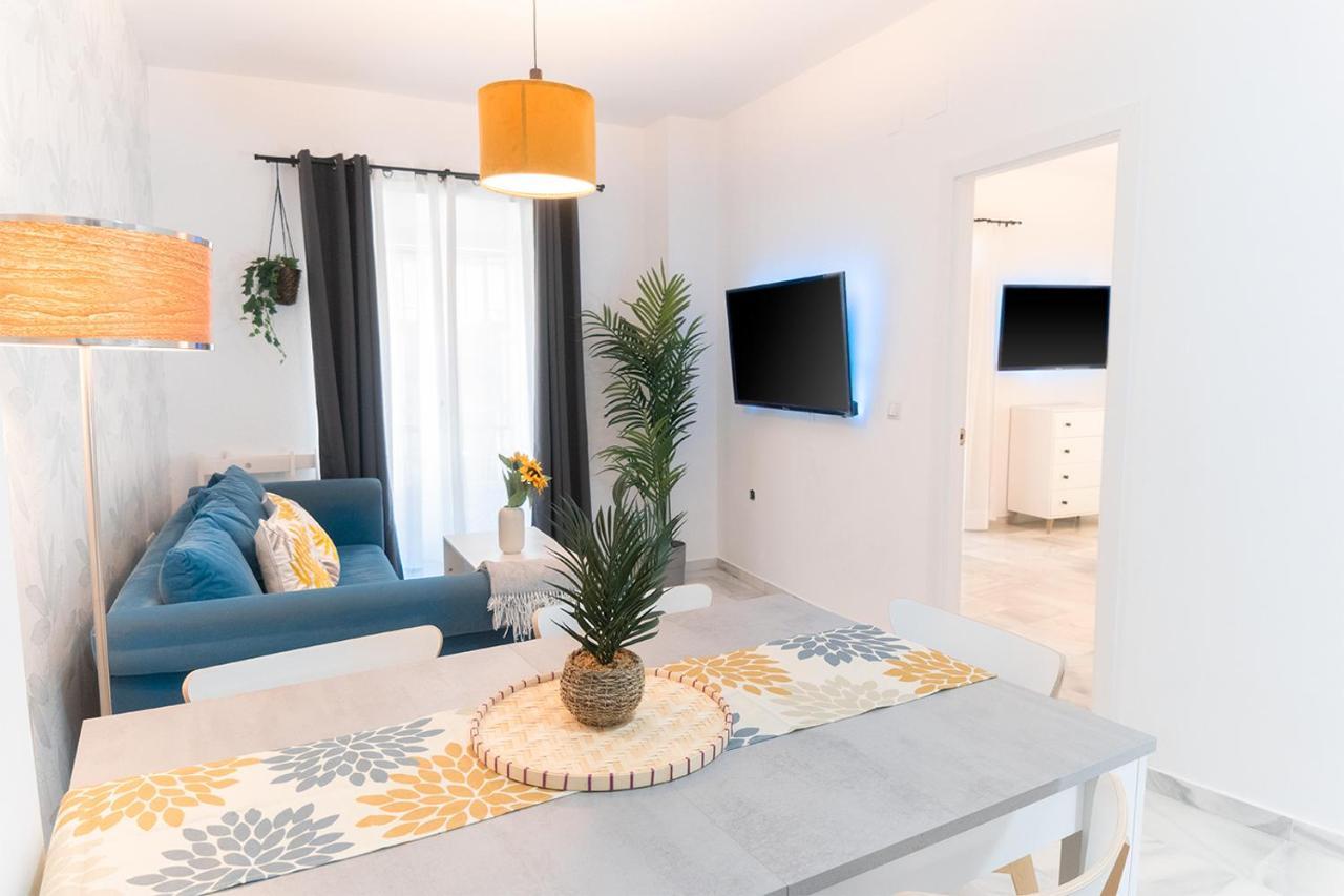 Downtown Apartment 3 Bedrooms 2 Bathrooms Wifi Севилья Экстерьер фото