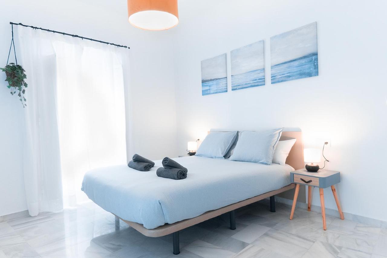 Downtown Apartment 3 Bedrooms 2 Bathrooms Wifi Севилья Экстерьер фото