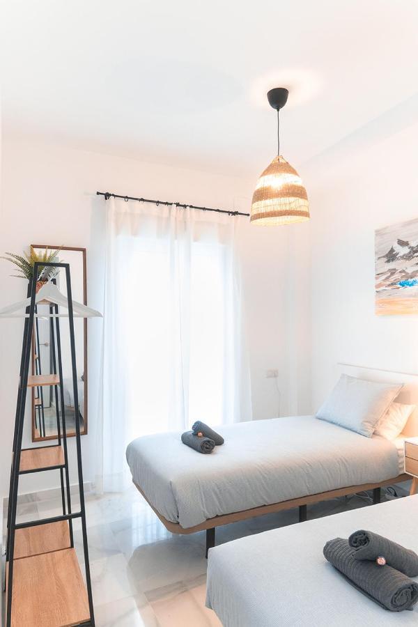 Downtown Apartment 3 Bedrooms 2 Bathrooms Wifi Севилья Экстерьер фото